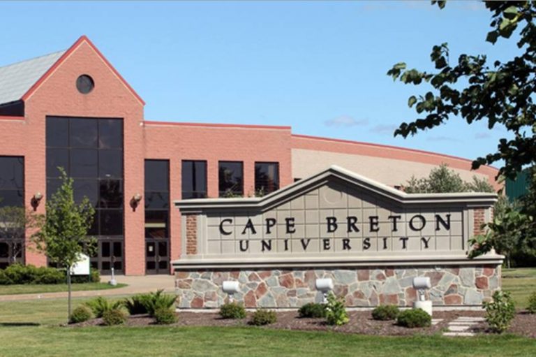 Universidad Cape Breton