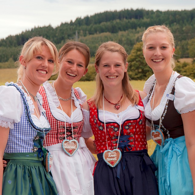 Customs and Traditions of Austrian Society: Learn it to adapt