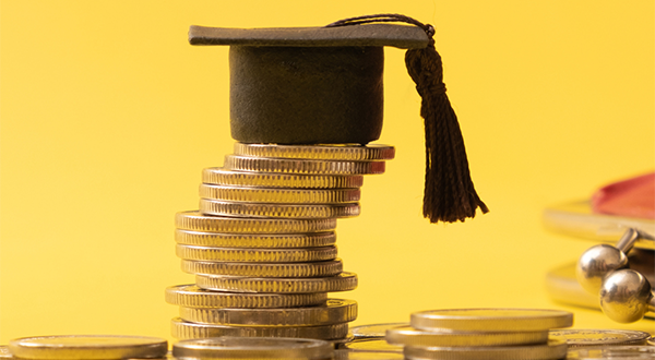 Tips to fund your education abroad