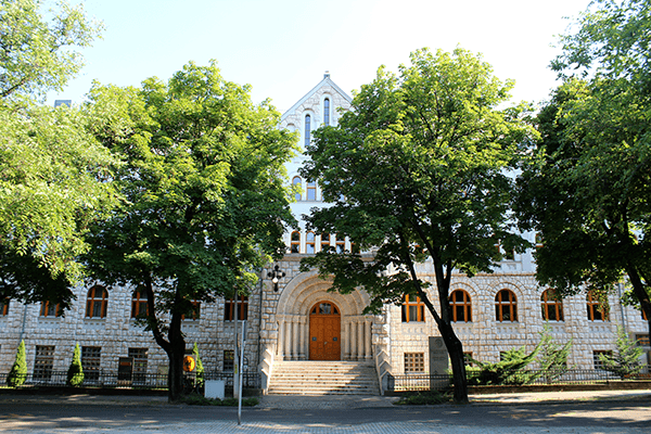 Université de Pécs - top universités de Hongrie