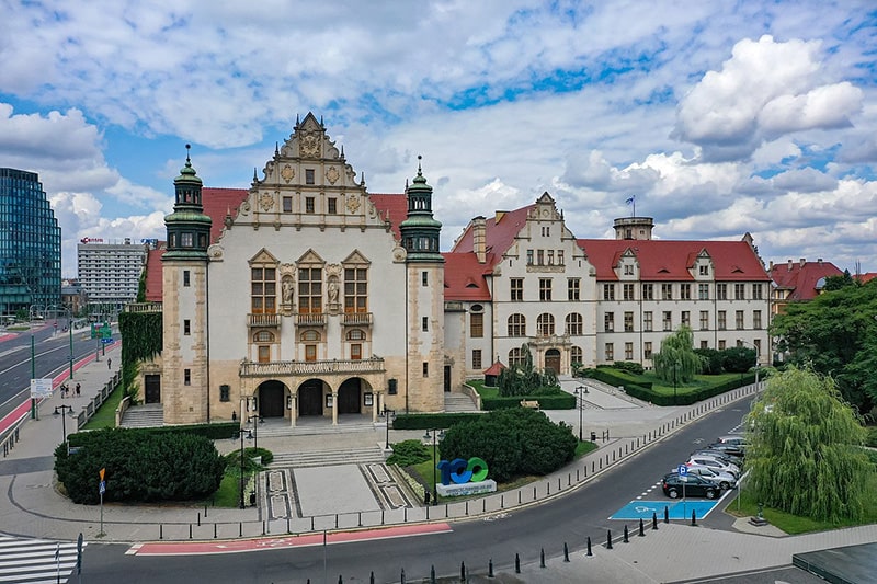 Université Adam Mickiewicz - top universités de Pologne