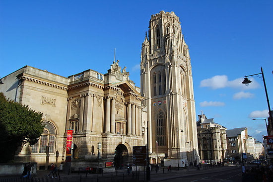 جامعة بريستول University of Bristol