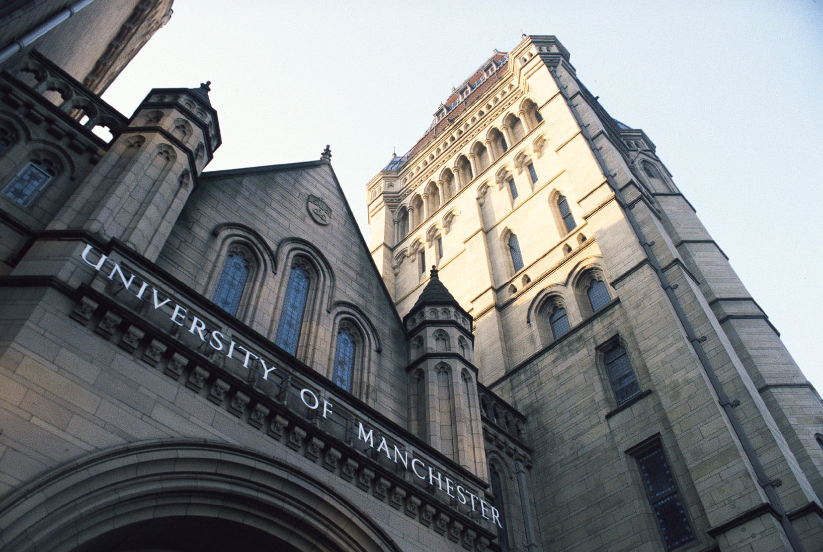 جامعة مانشستر The University of Manchester