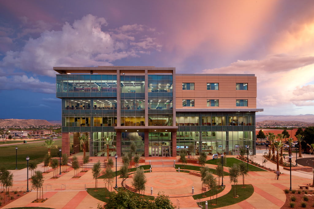 جامعة ولاية ديكسي Dixie State University