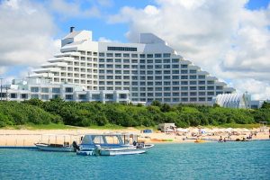 شاطئ مايزاتو