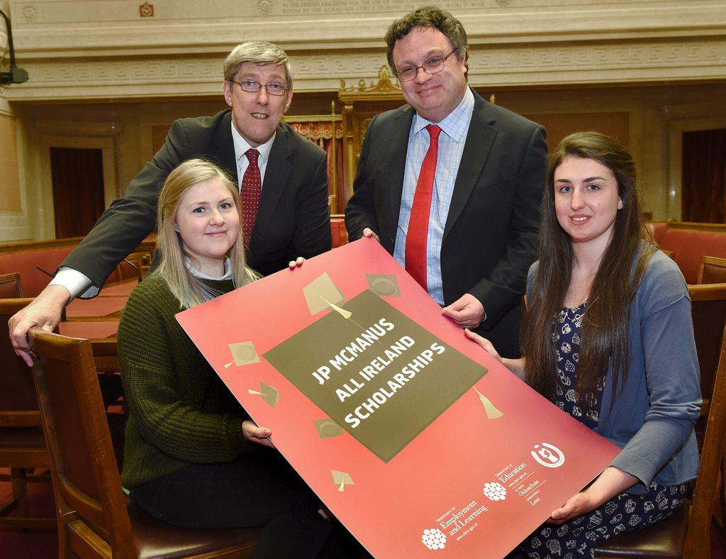 تعرف على أنواع المنح الدراسية المتاحة في إيرلندا.