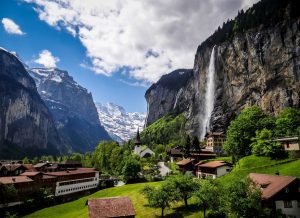 أروع الصور لشلال تروميلباخ بسويسرا