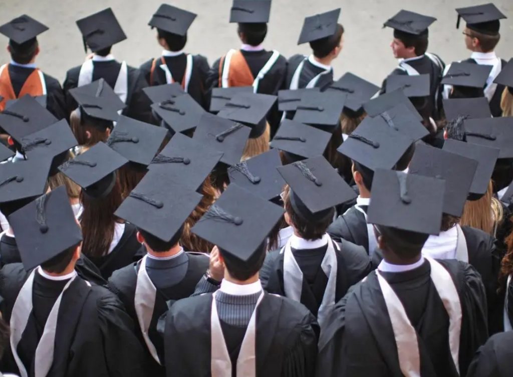 دراسة الدكتوراه في بريطانيا